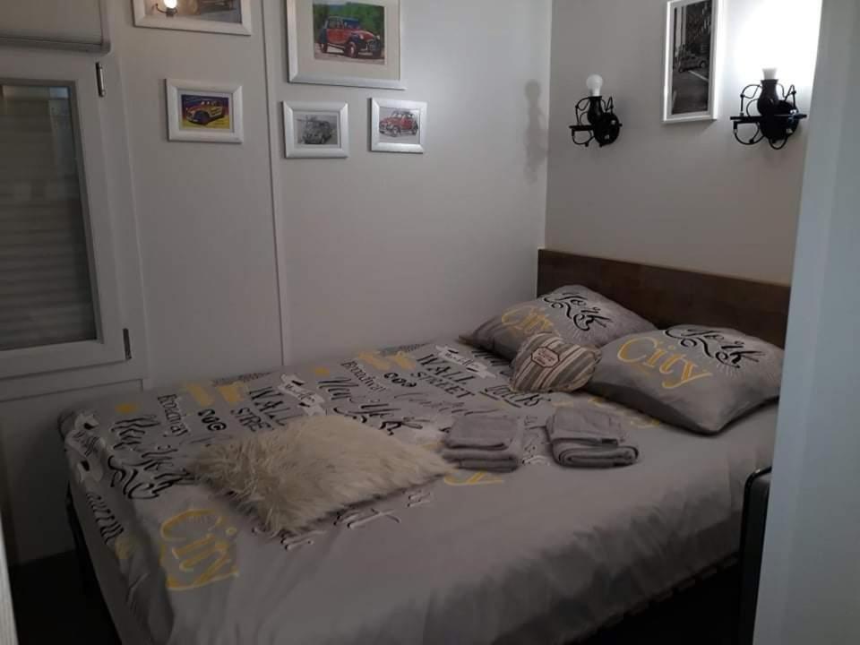 Tiny House Sam Suffit Guest House Abreschviller Eksteriør bilde